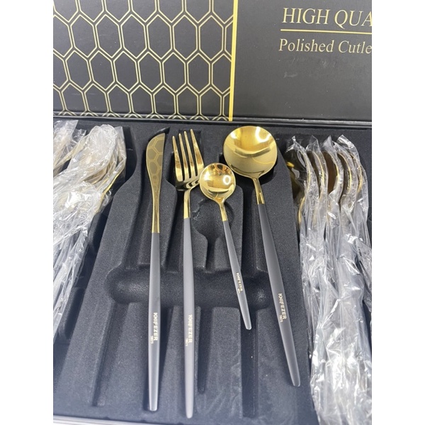 [OBRAL RIJEK] Set Perlengkapan Makan Sendok Garpu Pisau - Black Gold - TW873