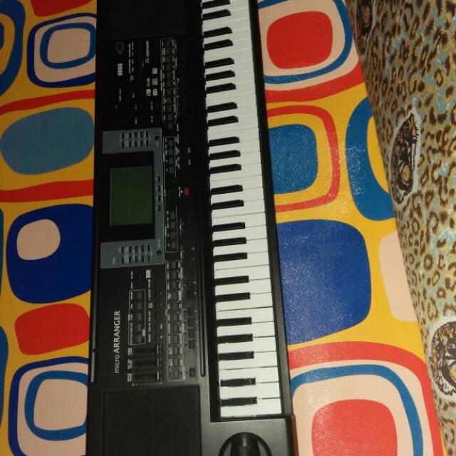 Keyboard korg micro arranger