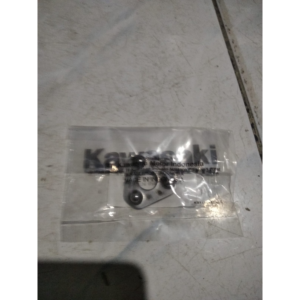 retainer atau pelor segitiga kawasaki kaze zone blitz edge athlete zx130 zx 130 ksr original