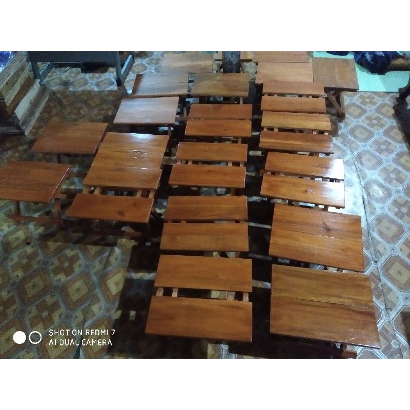 Dampar / meja belajar lipat /meja lipat / meja lesehan / meja lipat kayu