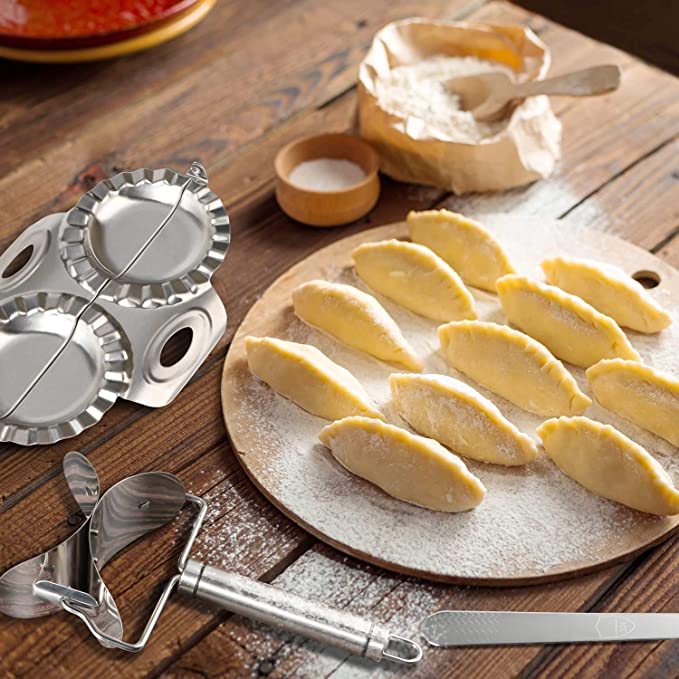 Kitchen DIY Dumpling Mould / Stainless Steel Dumpling Maker / Useful Ravioli Mould  / Press Meat Pie Pastry Mold Kitchen Accessories