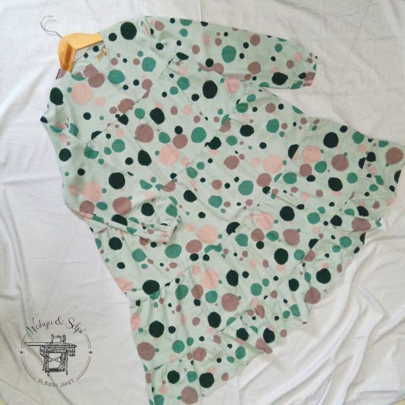 KOREAN LONG TUNIK - TUNIK REMPEL WANITA MUSLIM POLKADOT | TUNIK MODEL TUMPUK ROSE CREPE POLKADOT *K3