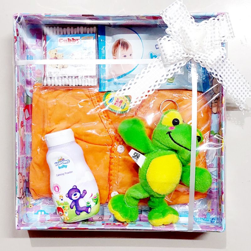 Hampers Kado Bayi Baru Lahir Paket Hemat Paket topi bayi