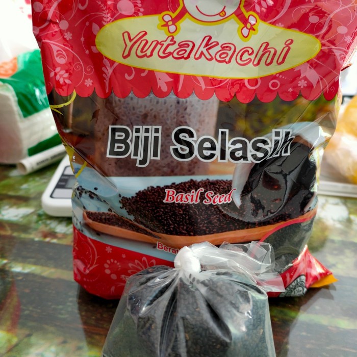 

Biiji Selasih Selasi Basil Seed Import Kualitas Bagus Repack 100gr