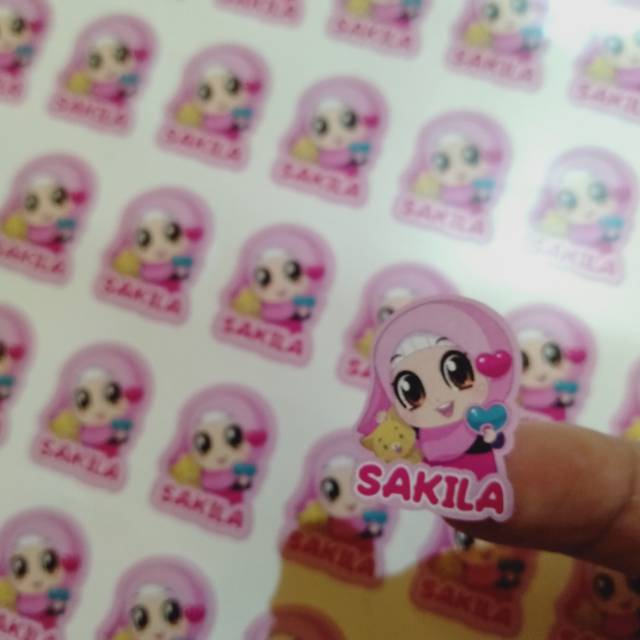 

STIKER NAMA TANPA MINIM ORDER 1 paket isi 100pcs