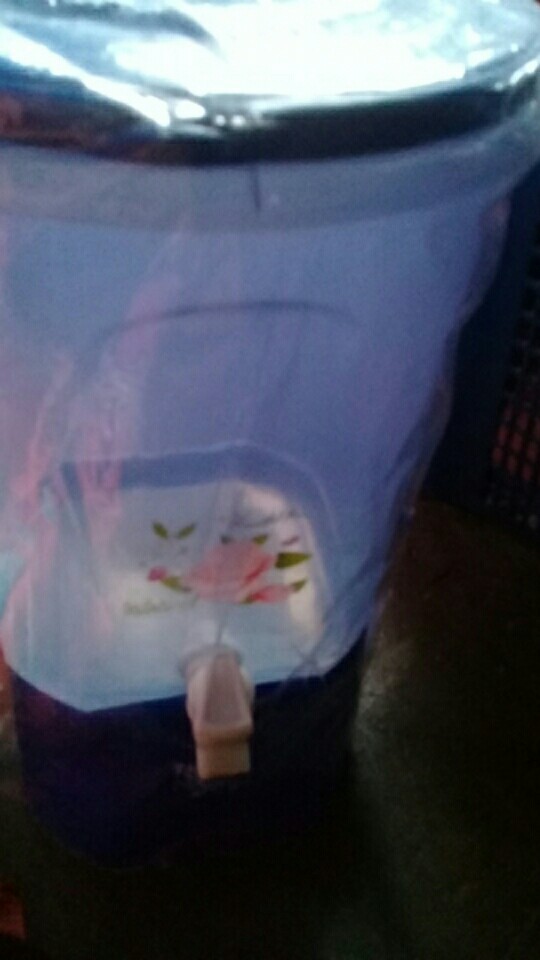 Tempat Air 8 Liter Mpw