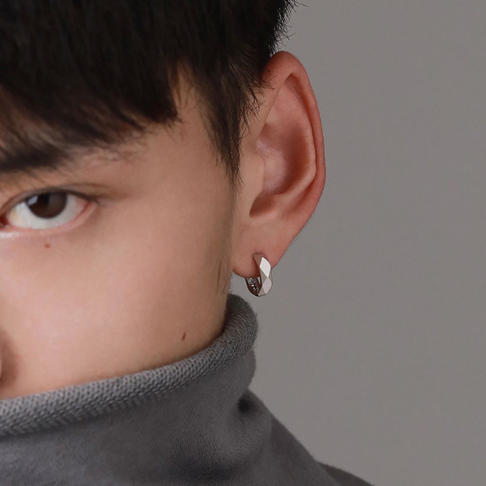 Needway  Simple Men Hoop Earring Geometry Alloy Circle Earring Trendy Punk Korean Personality Boy Hip Hop Fashion Jewelry