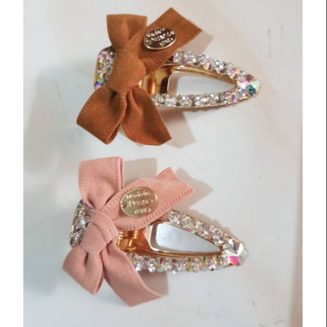 Jepit Rambut Pita Berlian