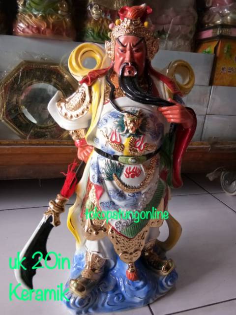 Patung Kwan Kong Keramik 20in 50cm