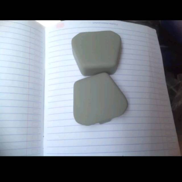 Tutup safety belt avanza xenia lama 1pc