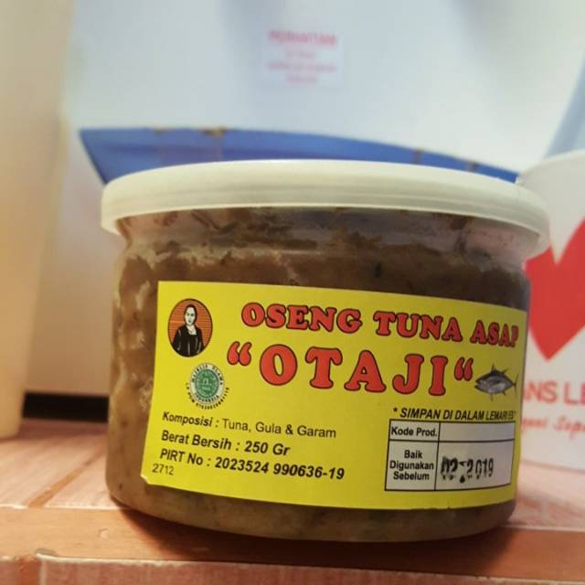 

Oseng Tuna Asap Otaji