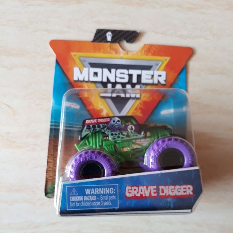 Spin Master Monster Jam Grave Digger Ungu 1:64
