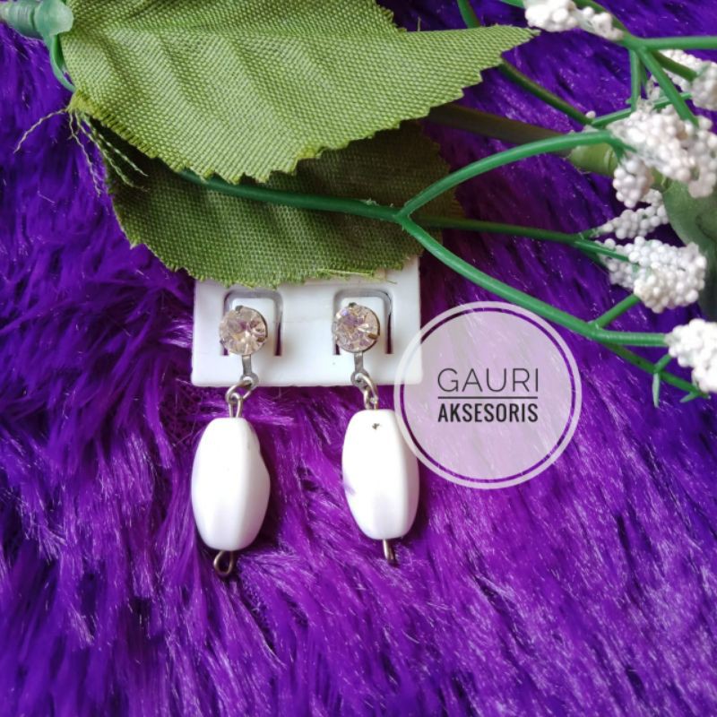 Anting Tindik Monel Putih Bentuk Blimbing / Anting Panjang