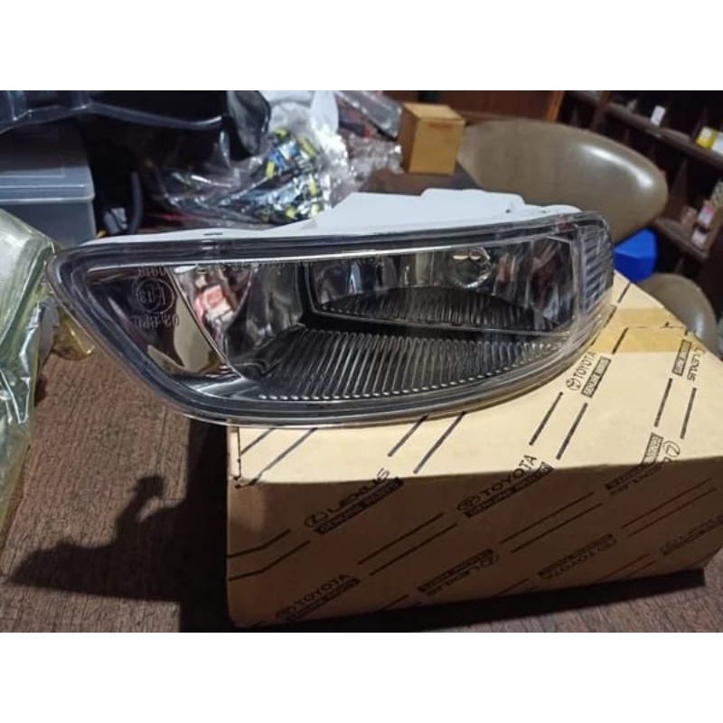 lampu foglamp kiri LH kijang kapsul 2003-2004 original