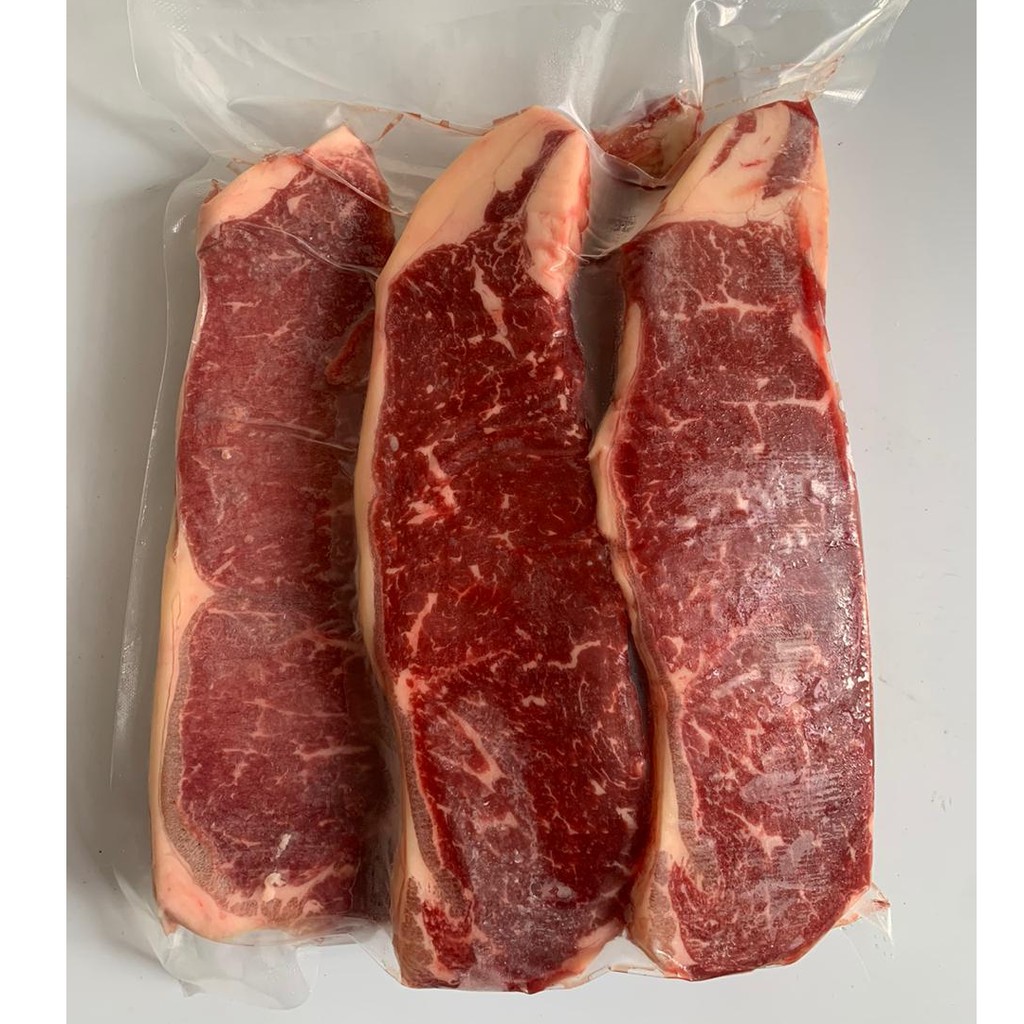 

DAGING SAPI IMPORT / Sirloin Prime Steer NEW ZEALAND (1kg) - Steak Cuts