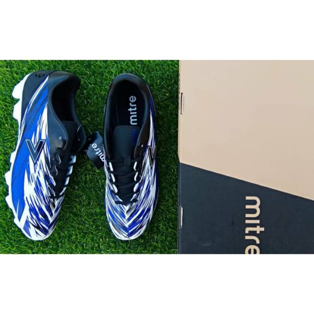 Sepatu bola mitre Flare FG