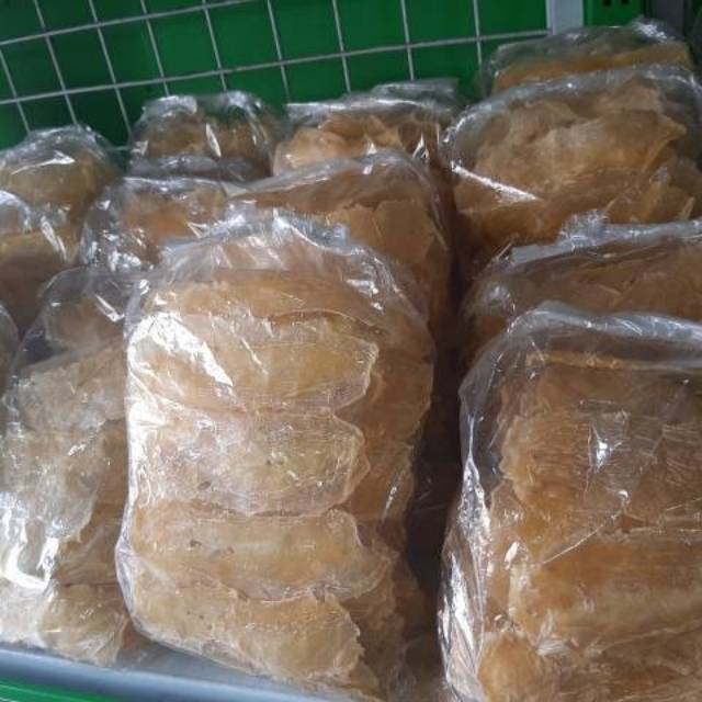 

CAMILAN CEMILAN CRIPING EMPING KRUPUK KRIPIK KERUPUK KERIPIK SINGKONG KETELA UBI MENTAH SURABAYA