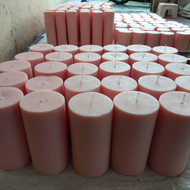 Custom Pillar candle Hitam