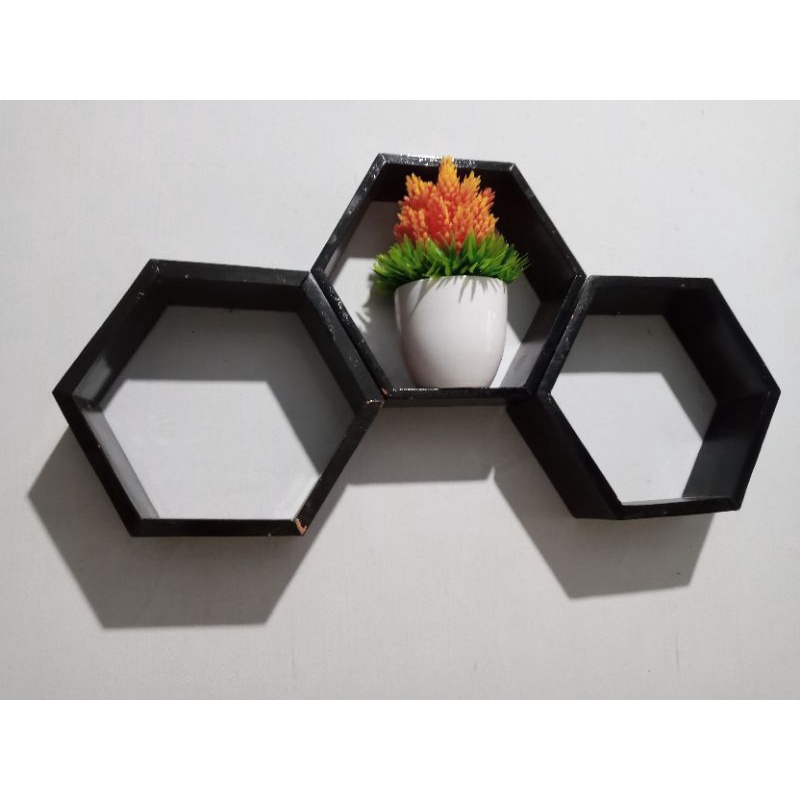 hexagonal dinding,hexagonal kayu,segi enam kayu,segi enam dinding,hiasan dinding