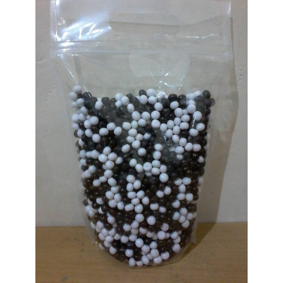

Stand Bola Mini Hitam Putih