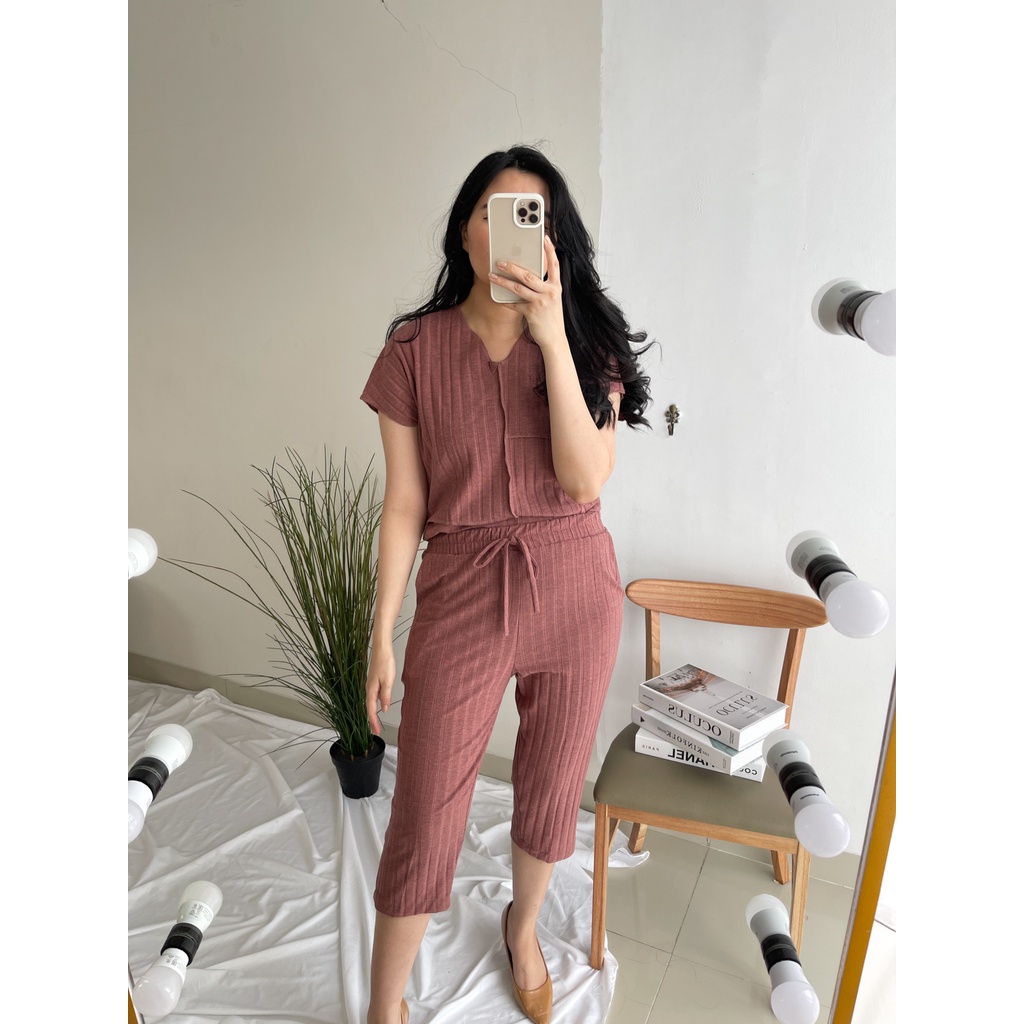 Luvanichouse - Montreal Topbottom Set-1