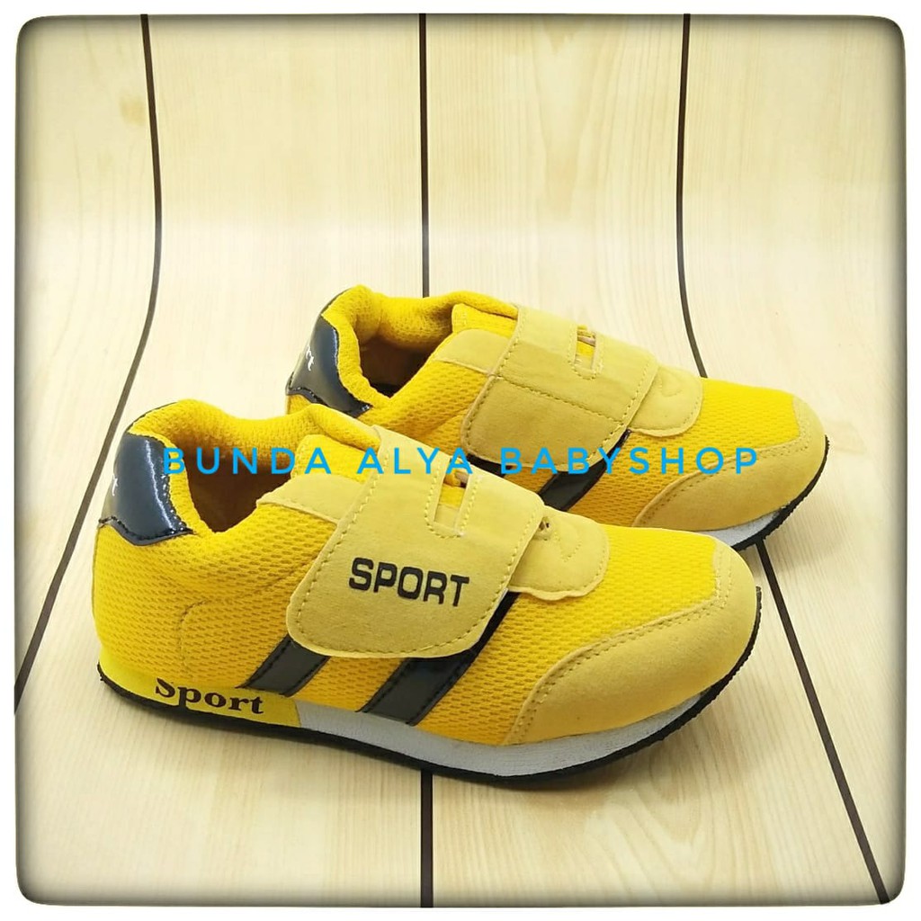 Sepatu Anak Laki Laki Usia 5 6 Tahunan KUNING Sporty - Sepatu Anak Cowok Balita Sporty Alas Anti Licin Size 31