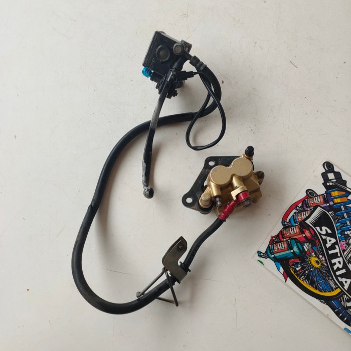kaliper rem cakram depan yamaha vixion old original pnp vixion new nvl