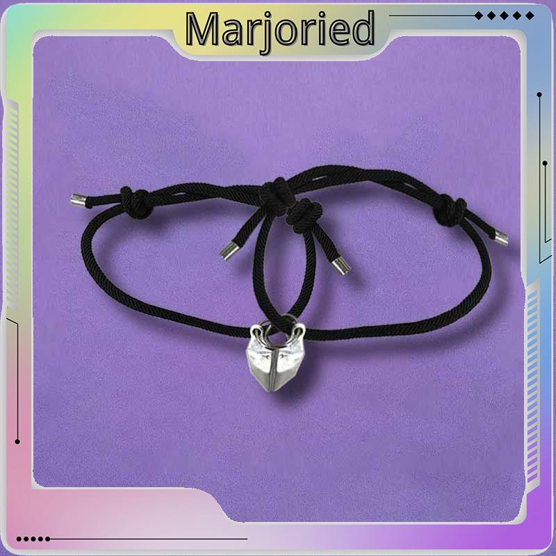 2 Pcs Gelang Couple Magnet Mahnet Hitam Dan Putih Cinta Batu Persahabatan Aksesoris-MJD