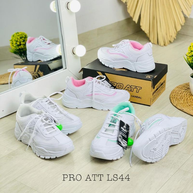 ANEKA SEPATU TALI IMPORT