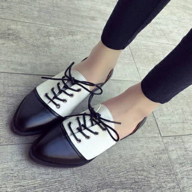 Flat shoes fashion (White) s4714 (Promo)