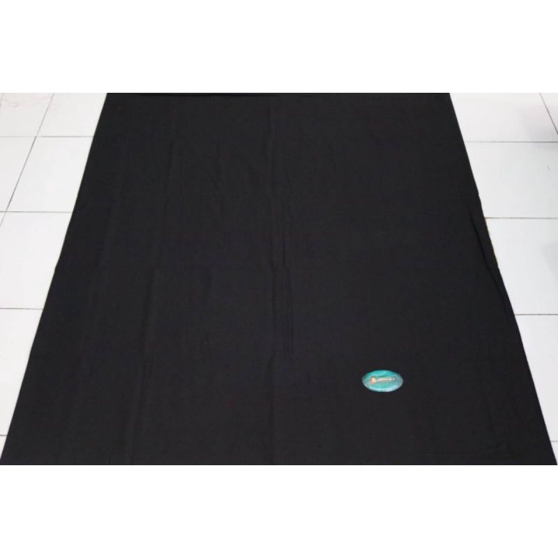 SARUNG HITAM POLOS ADDAMS