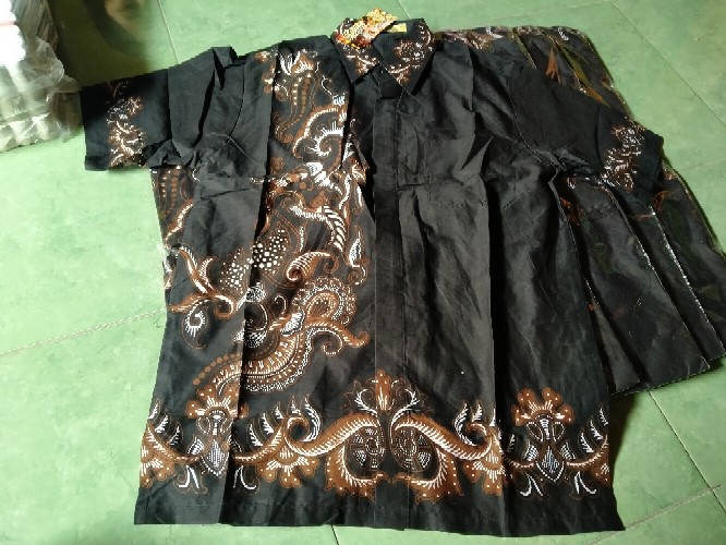 Kemeja Batik Pria Lengan Pendek Black Sweet ( Size  M, L, Xl, Xxl )