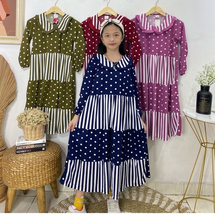 Gamis anak perempuan model rempel kerah ruffle motif kombinasi polkadot dan salur bahan voxy premium