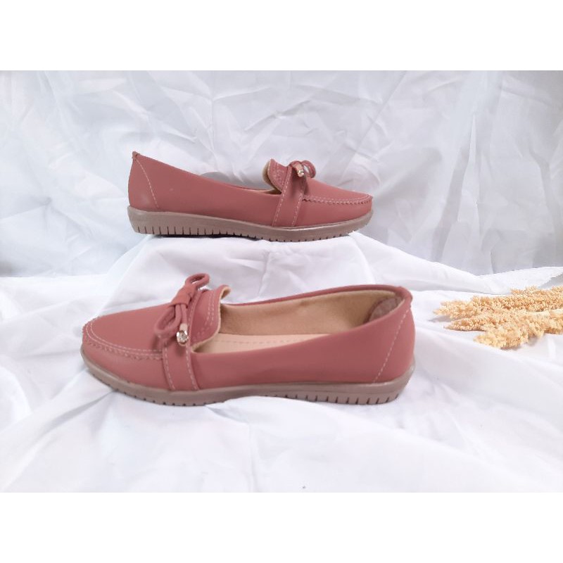 Milicca Sepatu Wanita Flat &amp; Ballerina Bivali