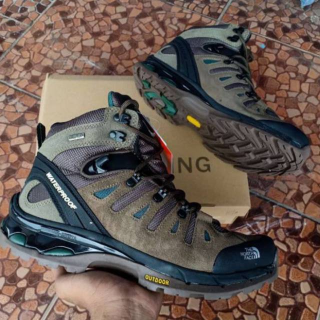 Sepatu Gunung TNF the north face vibram 