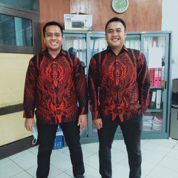 Peksi Abrit Kemeja Batik Pria Full Furing Katun Sragenan