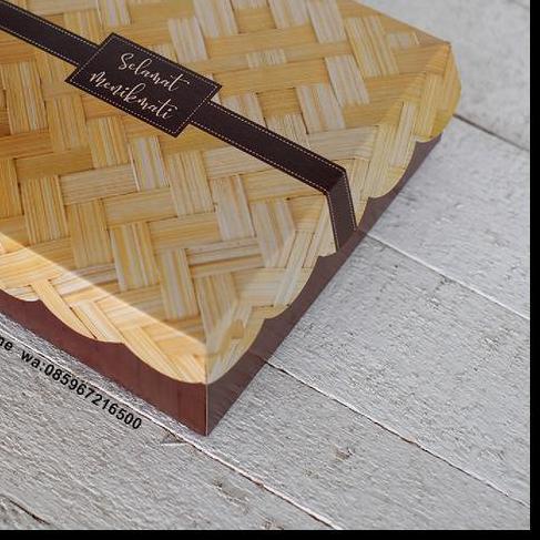 

➫ 50Lembar Dus Nasi/ kotak nasi/ box kue /kotak snack R10K Coklat Besek Kotak Nasi 20X20 ♨