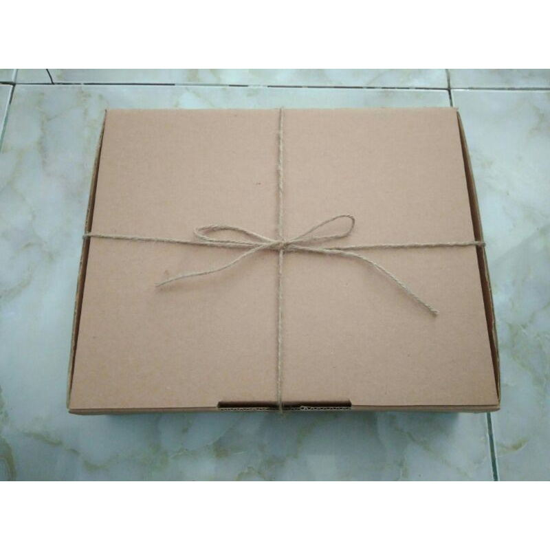 

Kotak Kado/Kotak Box /Box Hampers