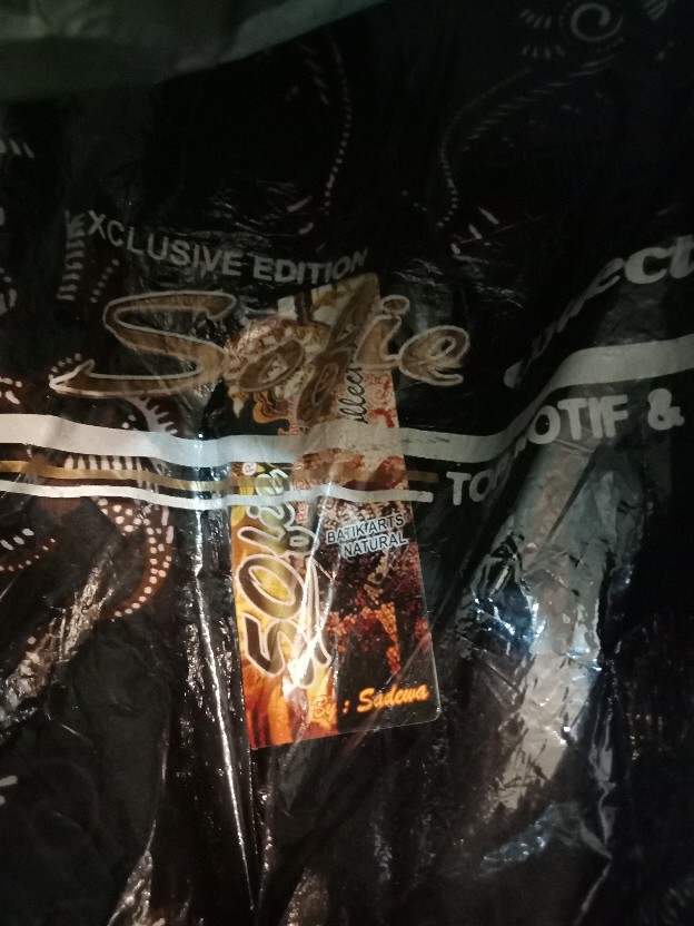 Batik Pria Lengan Pendek | Kemeja Batik Pria Lengan Pendek