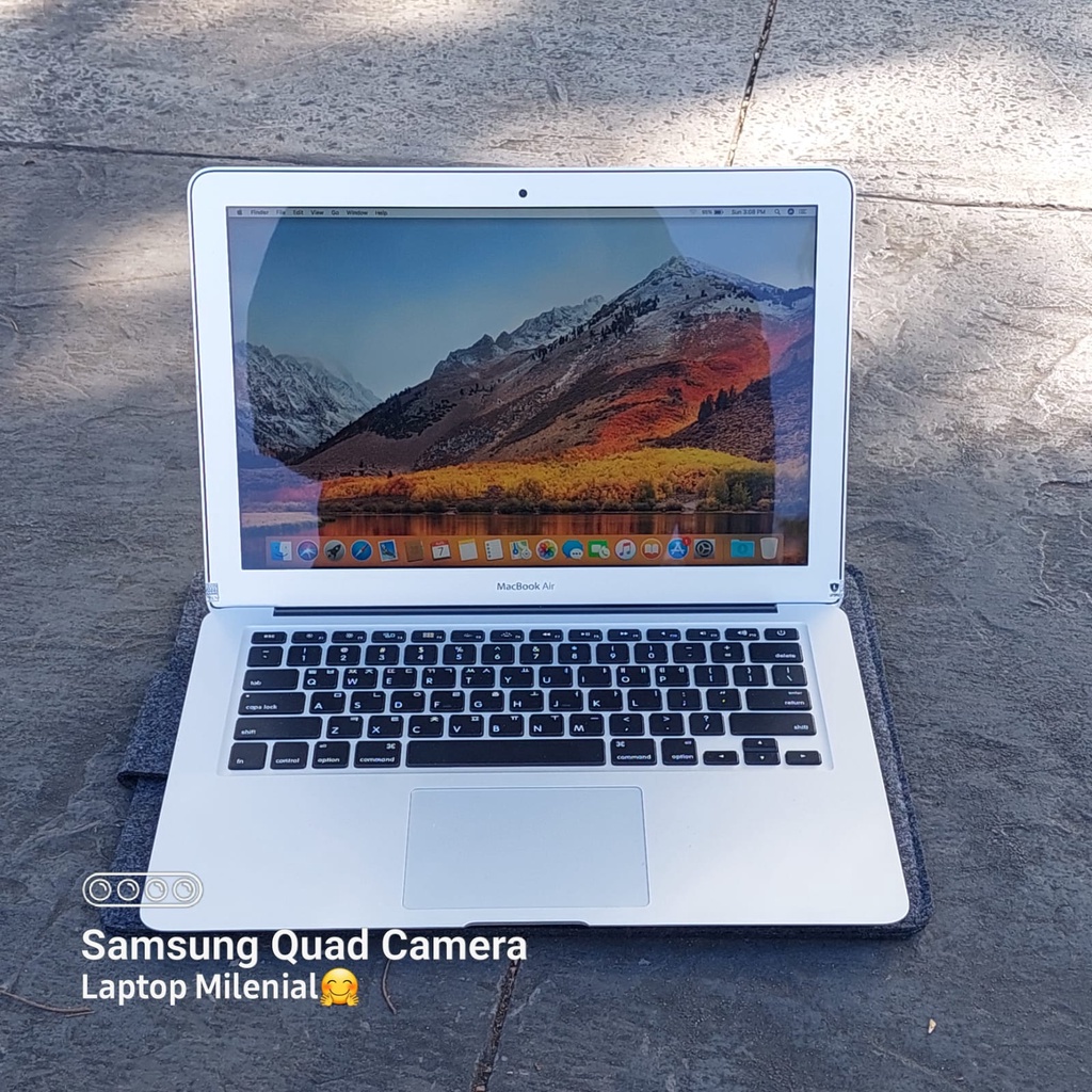 MACBOOK AIR 2017 INTEL CORE I5 RAM 8GB SSD 256GB 13.3&quot; Bergaransi