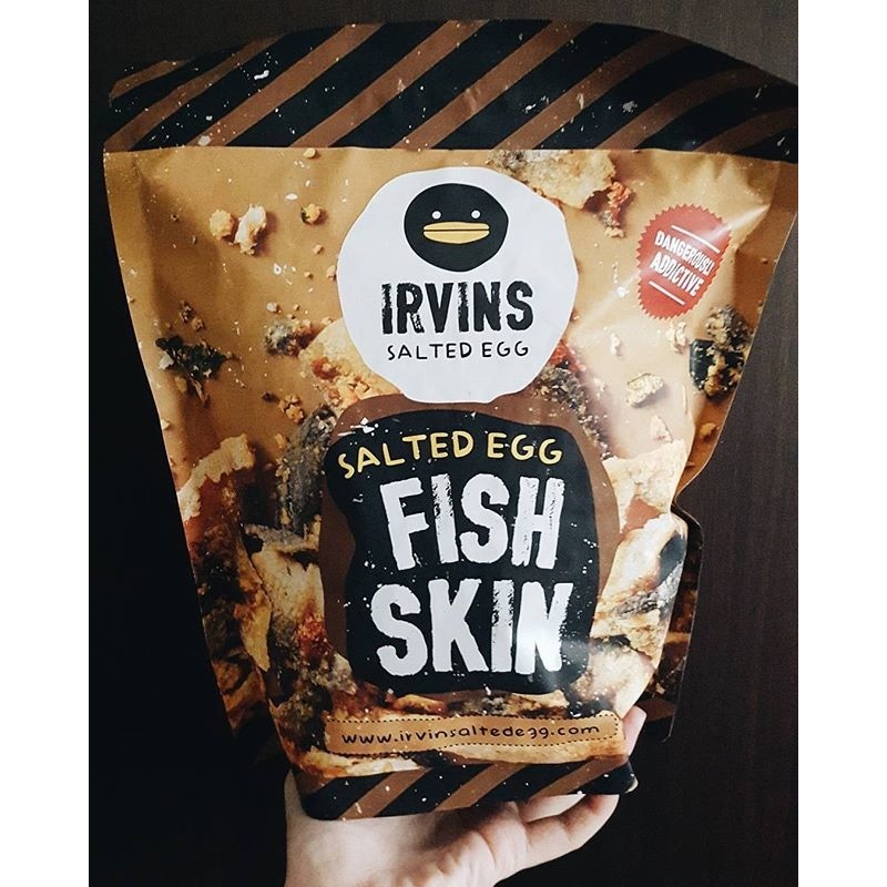 

READY STOCK IRVINS Salted Egg Fish Skin 230 Gram Singapore ~ kp03
