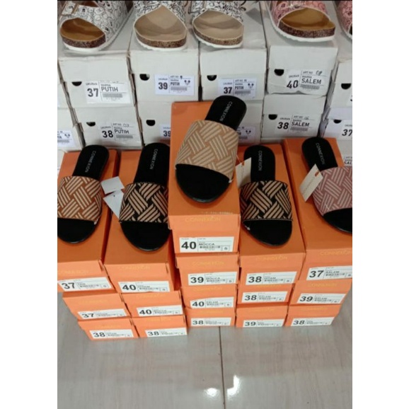 CONNEXION - SANDAL FLAT WANITA