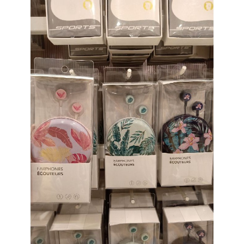 miniso Earphones headset with mic headset dengan pouch tempat