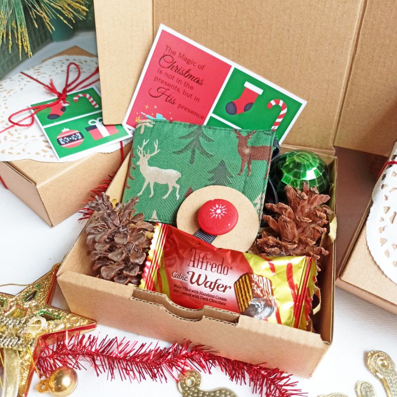 

HAMPERS NATAL TAHUN BARU 2021 PAKET STAR