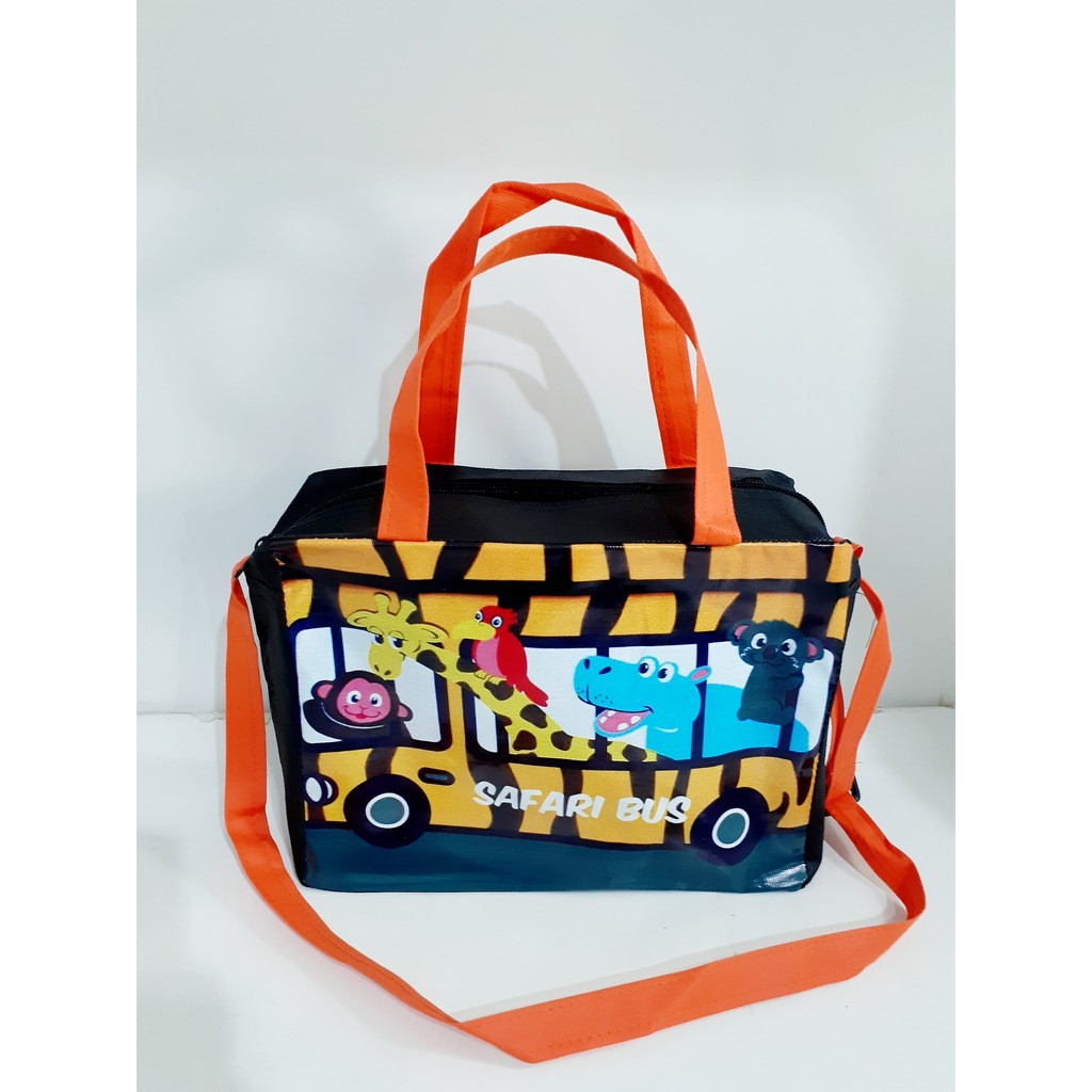 

Tas Souvenir Ultah Slempang Kartun Animals Safari