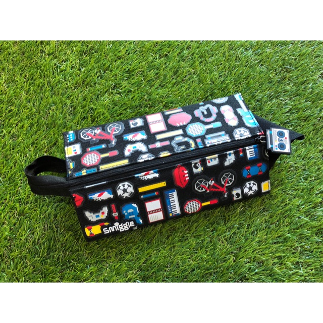 

Smiggle Chirpy Boxy Pencil Case