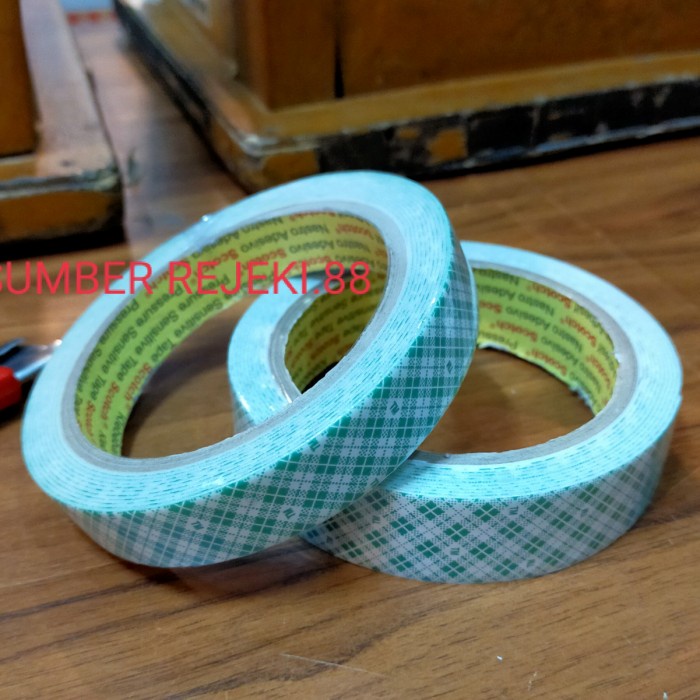 

Cantik Double Tape 4032 Lem Pengganti Paku Mounting Tape 18Mmx3M Lem Tembok Diskon