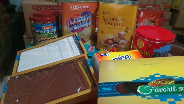 Tissue Nice Facial 180 Sheets Softpack Murah