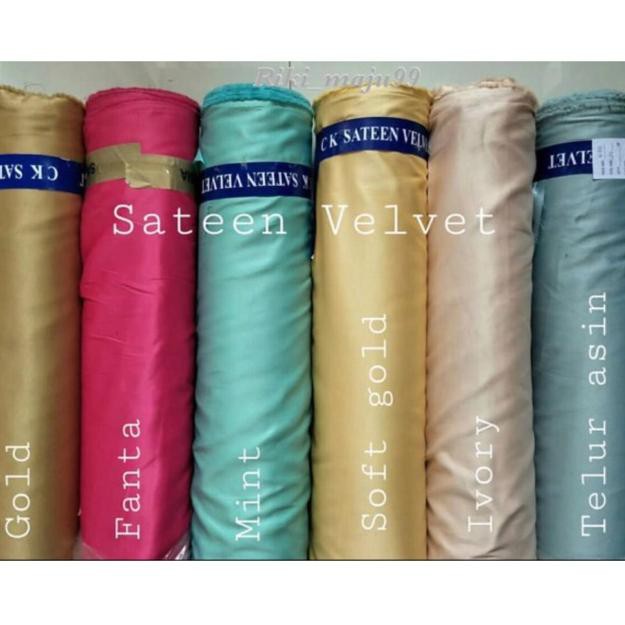  KODE 4267 KAIN  VELVET BY ROBERTO CAVALI Bahan Furing 