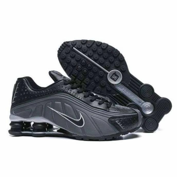Sepatu Nike Shox R4 Black Grey